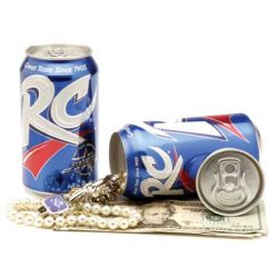 Skjult oppbevaring: RC Cola boks